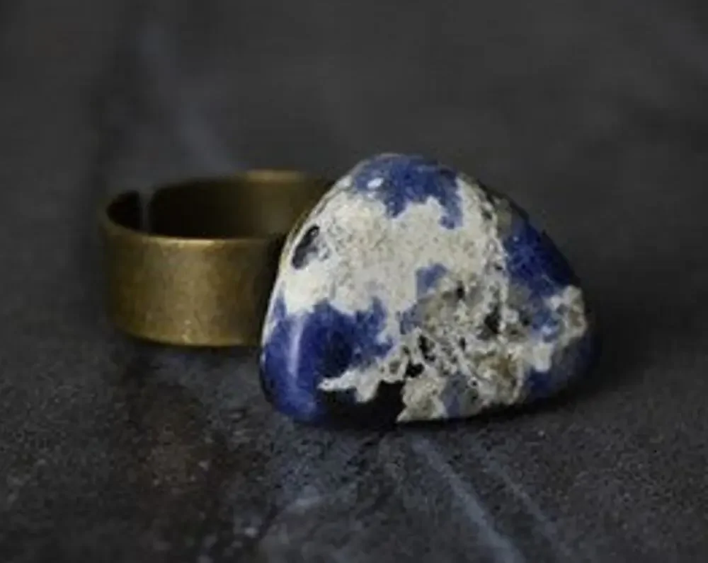 Designer's Ring with Sodalite Size 7.5